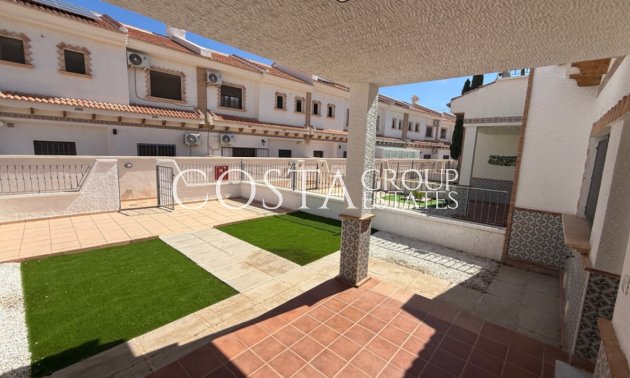 Resale - House -
San Miguel de Salinas - San Miguel de Salinas Centro