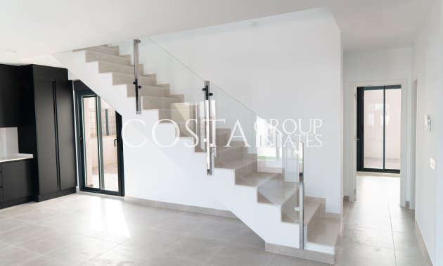 Nowy budynek - detached -
Polop