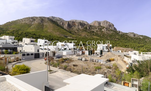 Nowy budynek - detached -
Polop