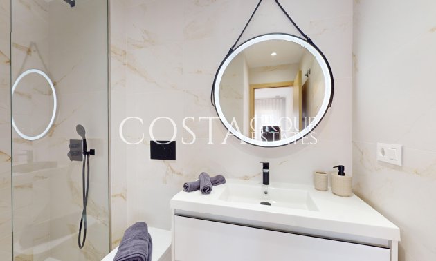 Neue Gebäude - high-bungalow -
Pilar de la Horadada