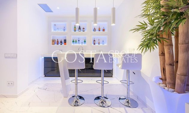 Neue Gebäude - Villa -
Calpe