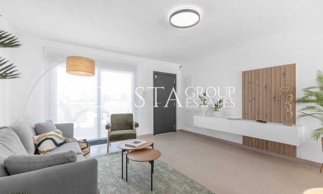 New Build - semi-detached -
Rafal