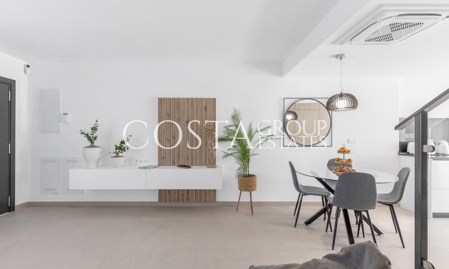 New Build - semi-detached -
Rafal