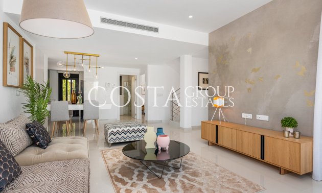 Nieuwbouw Woningen - Villa -
Playa Paraiso