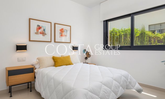 Nieuwbouw Woningen - Villa -
Playa Paraiso