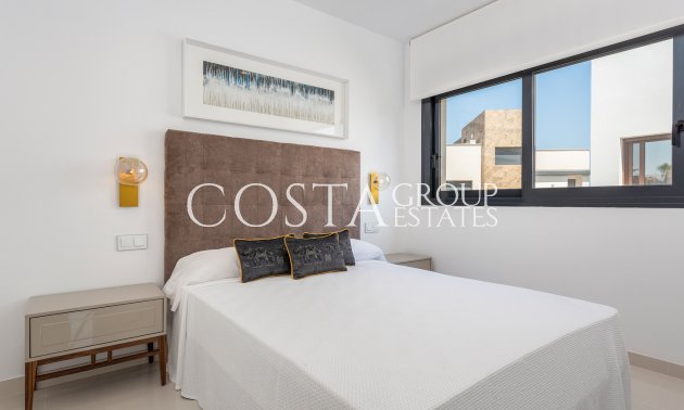 Nieuwbouw Woningen - Villa -
Playa Paraiso