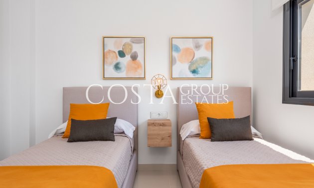 Nieuwbouw Woningen - Villa -
Playa Paraiso