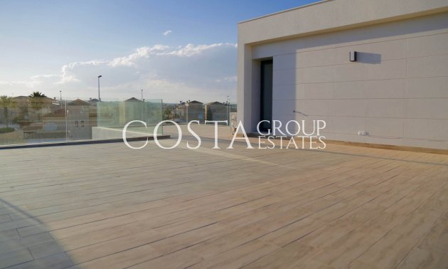 Neue Gebäude - Villa -
Dehesa de Campoamor