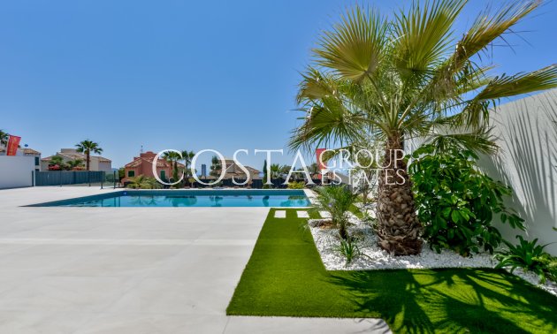 Nieuwbouw Woningen - Villa -
Finestrat