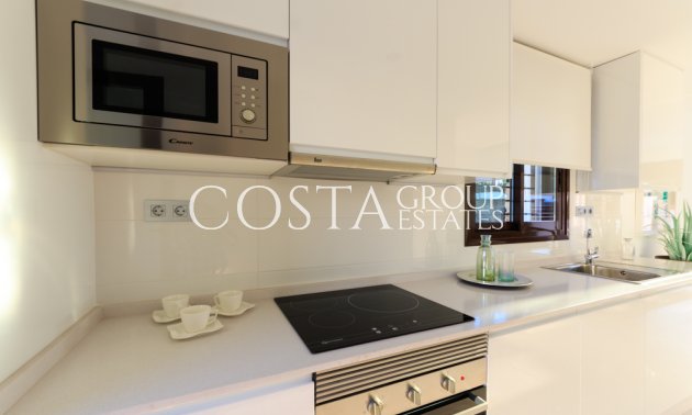 Nowy budynek - Willa -
Pilar de la Horadada - Pilar De La Horadada