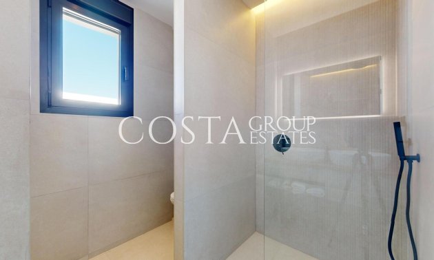 Neue Gebäude - Villa -
Polop