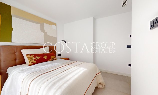 Neue Gebäude - Villa -
Polop