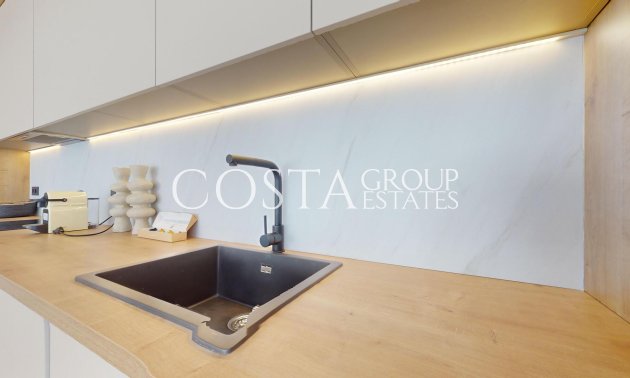 Neue Gebäude - Villa -
Polop