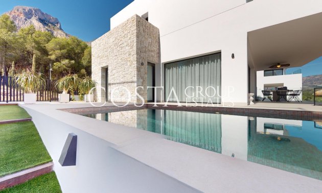 Neue Gebäude - Villa -
Polop