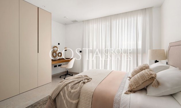 Nowy budynek - Willa -
La Nucía