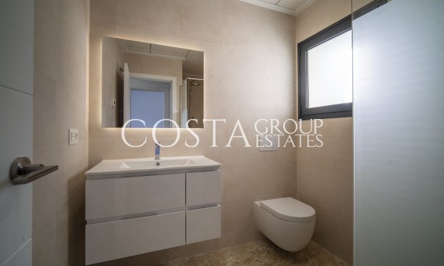 Neue Gebäude - Villa -
Coloma