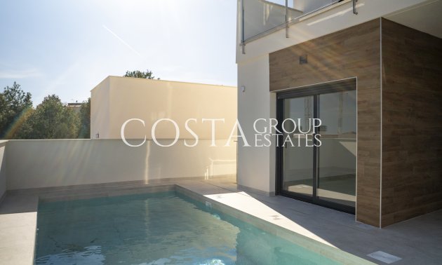 Neue Gebäude - Villa -
Coloma