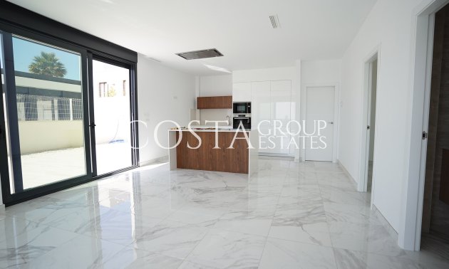 New Build - detached -
Polop