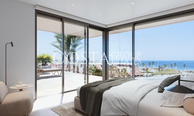 Nowy budynek - Willa -
El Mojón