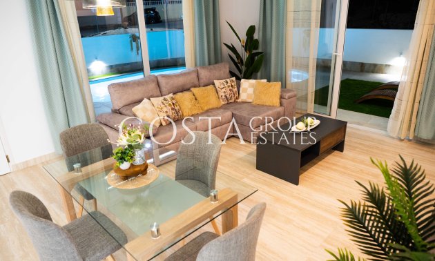 Nowy budynek - terraced -
Ciudad Quesada