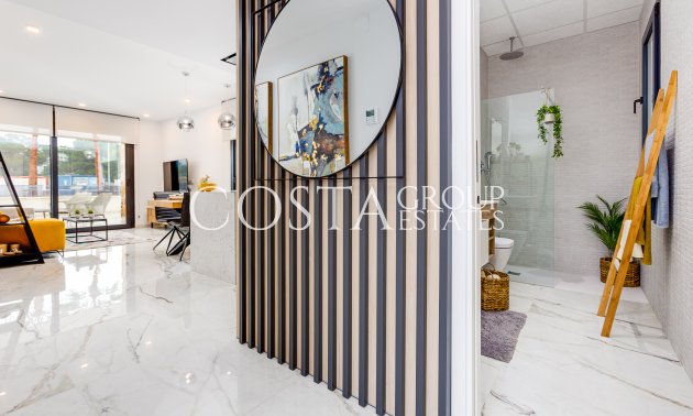 Nowy budynek - ground-floor -
Torrevieja