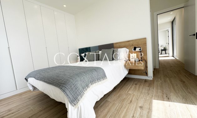 Neue Gebäude - Villa -
Torre de la Horadada