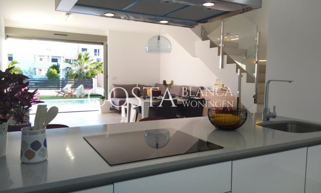 Nieuwbouw Woningen - Villa -
Orihuela Costa - PAU 8