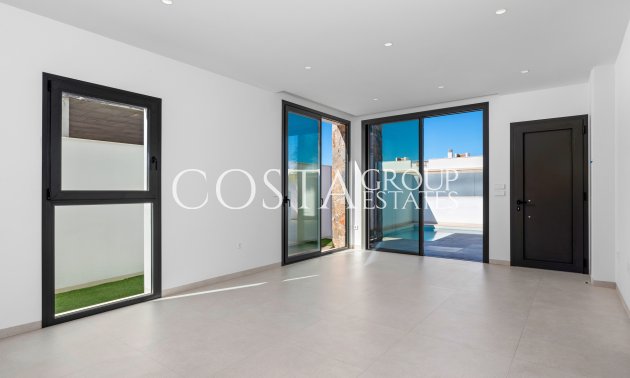 New Build - low-bungalow -
Pilar de la Horadada