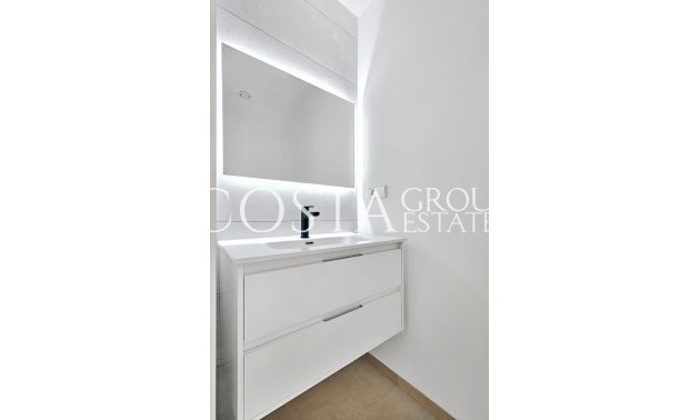 Nowy budynek - detached -
Los Montesinos