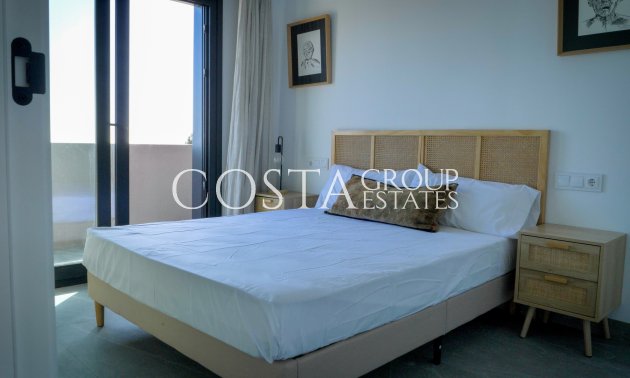 Neue Gebäude - semi-detached -
Polop