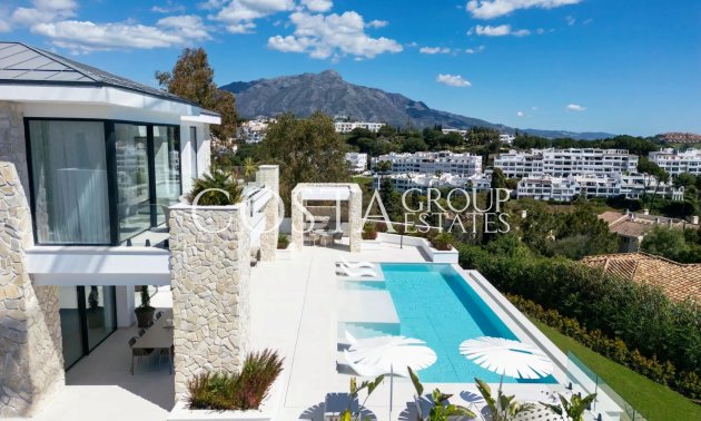 Nowy budynek - Willa -
Benahavís