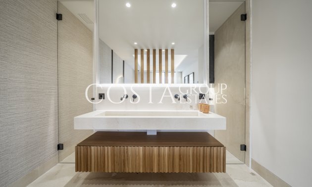 Nowy budynek - Apartments -
Marbella