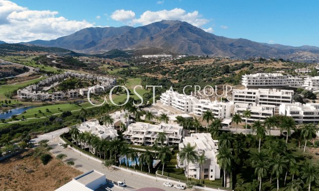 Neue Gebäude - Apartments -
Estepona