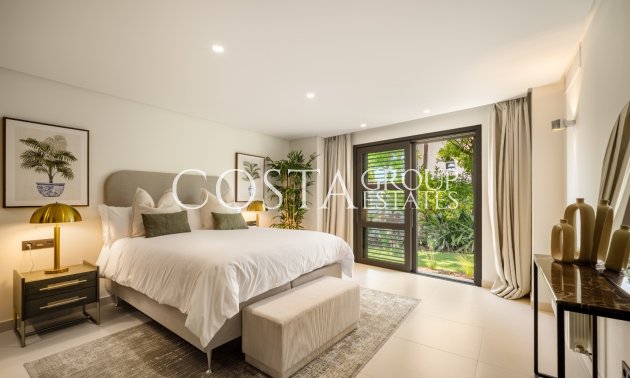 Neue Gebäude - Villa -
Marbella