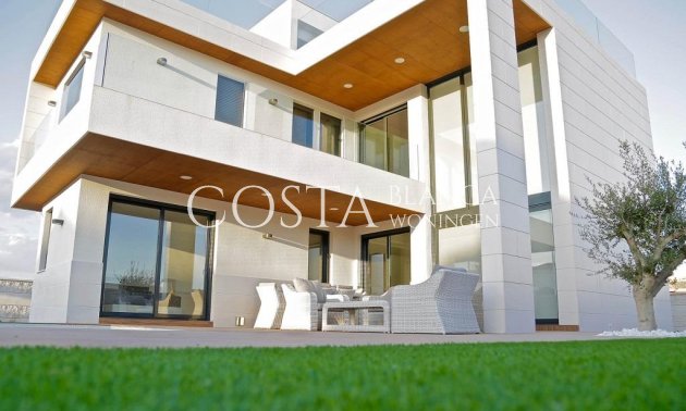 Nieuwbouw Woningen - Villa -
Orihuela Costa - Campoamor