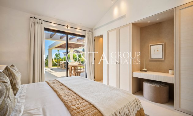 Neue Gebäude - Villa -
Marbella