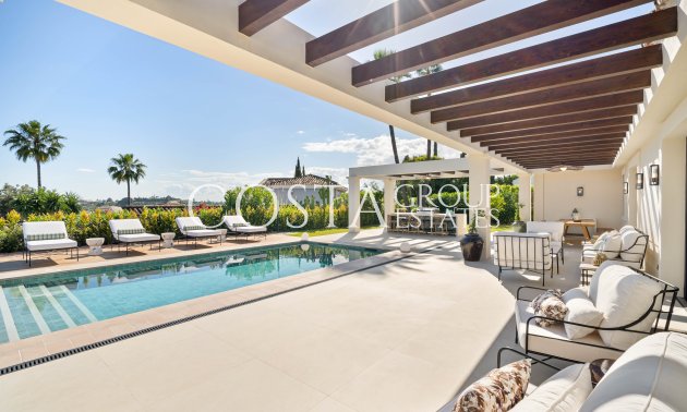 Neue Gebäude - Villa -
Marbella