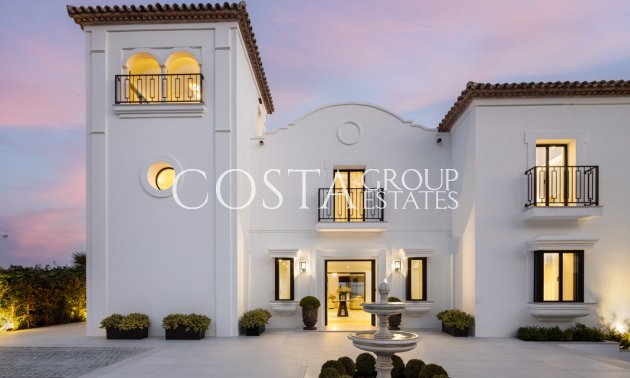 Neue Gebäude - Villa -
Benahavís