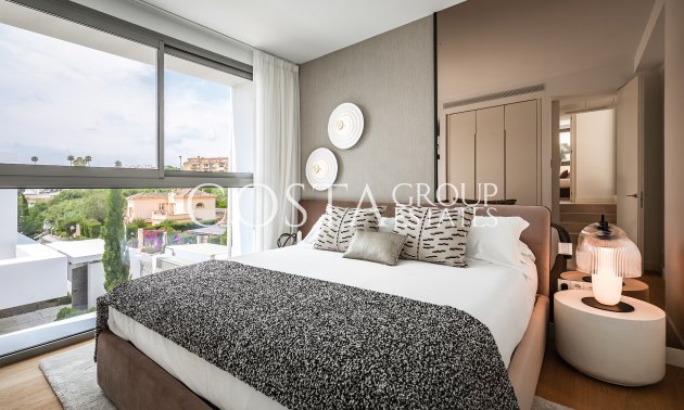 Neue Gebäude - Villa -
El Paraíso