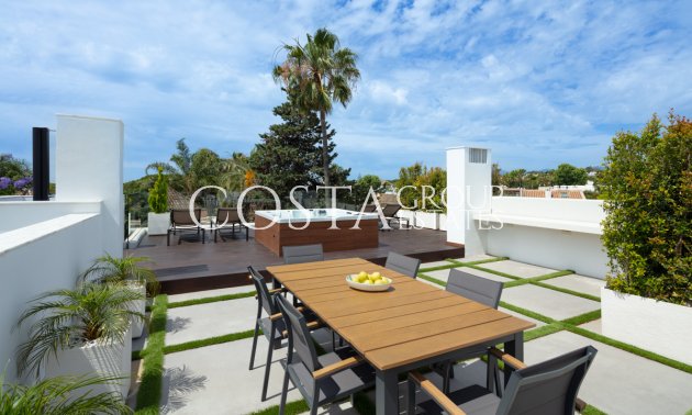 Nowy budynek - Willa -
Marbella