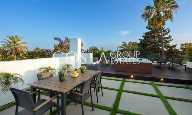 Nowy budynek - Willa -
Marbella