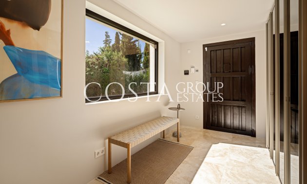 Nowy budynek - Willa -
Marbella