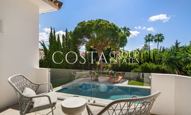 Nowy budynek - Willa -
Marbella