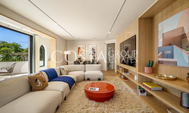 Nowy budynek - Willa -
Marbella