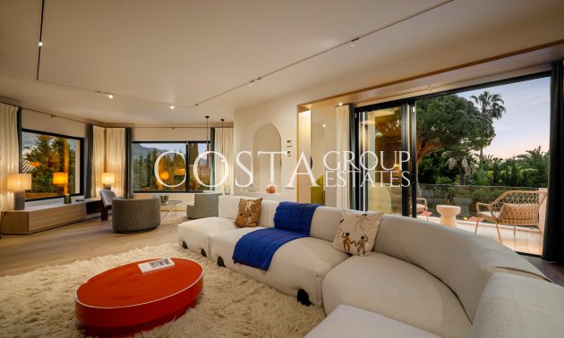 Nowy budynek - Willa -
Marbella