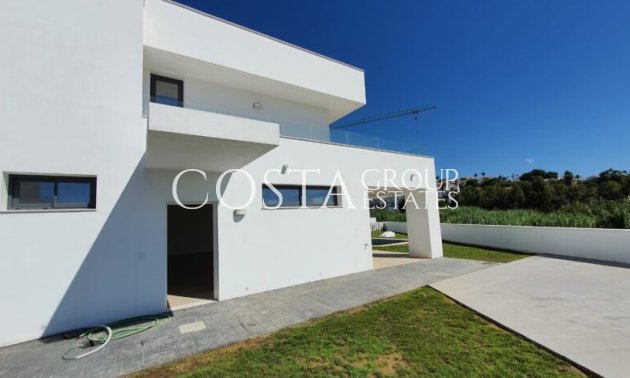 Nowy budynek - Willa -
Manilva