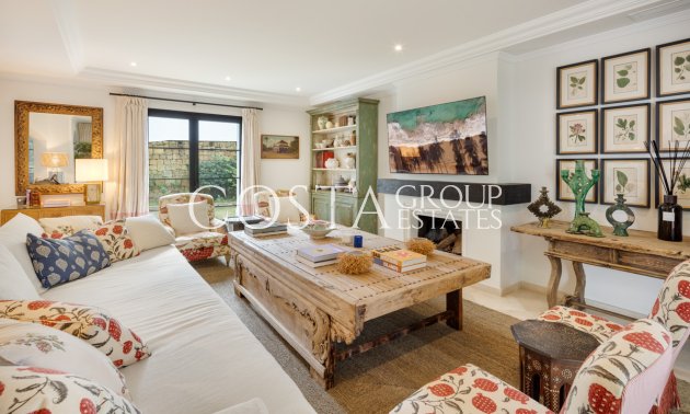 Neue Gebäude - Villa -
Benahavís