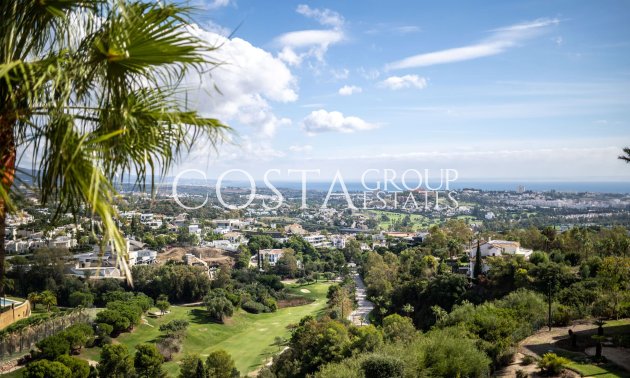 Nouvelle construction - Apartments -
Benahavís