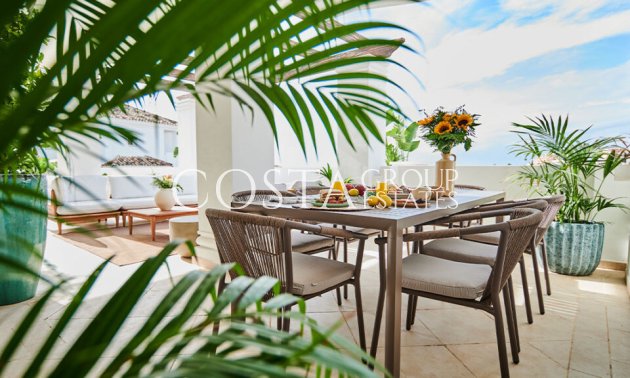 Nowy budynek - Apartments -
Marbella