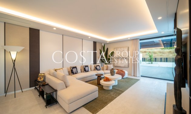 Nowy budynek - Willa -
Benahavís